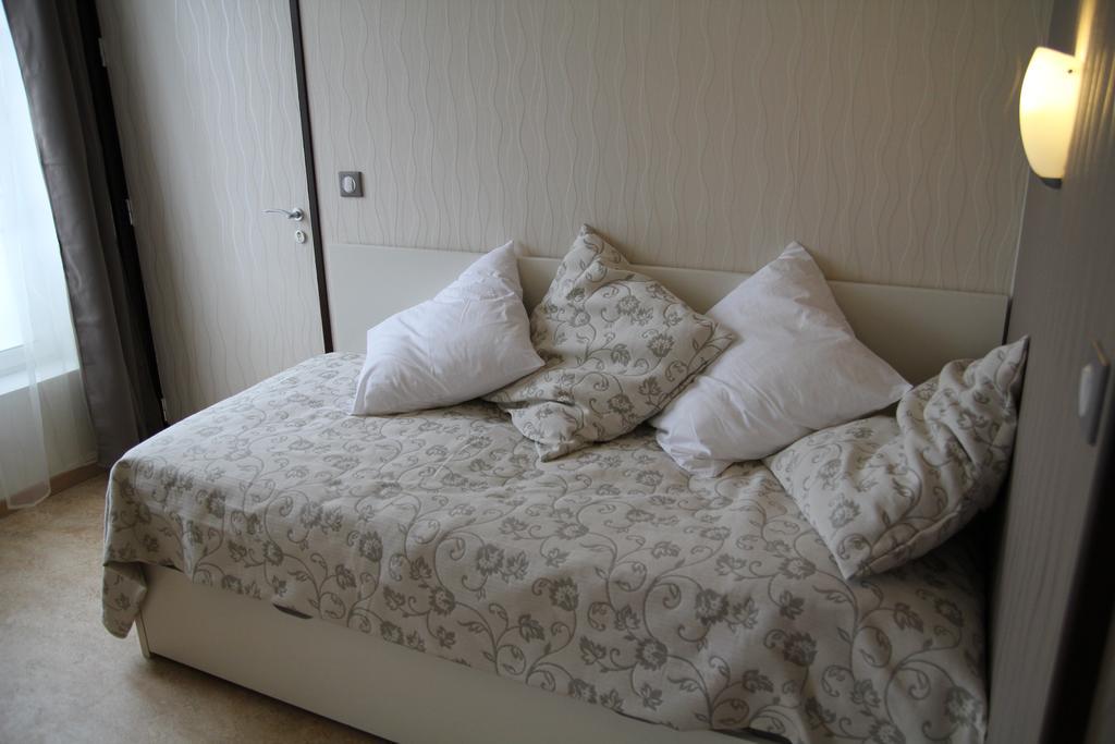 La Madeleine Hotel Saint-Benoît-sur-Loire Værelse billede
